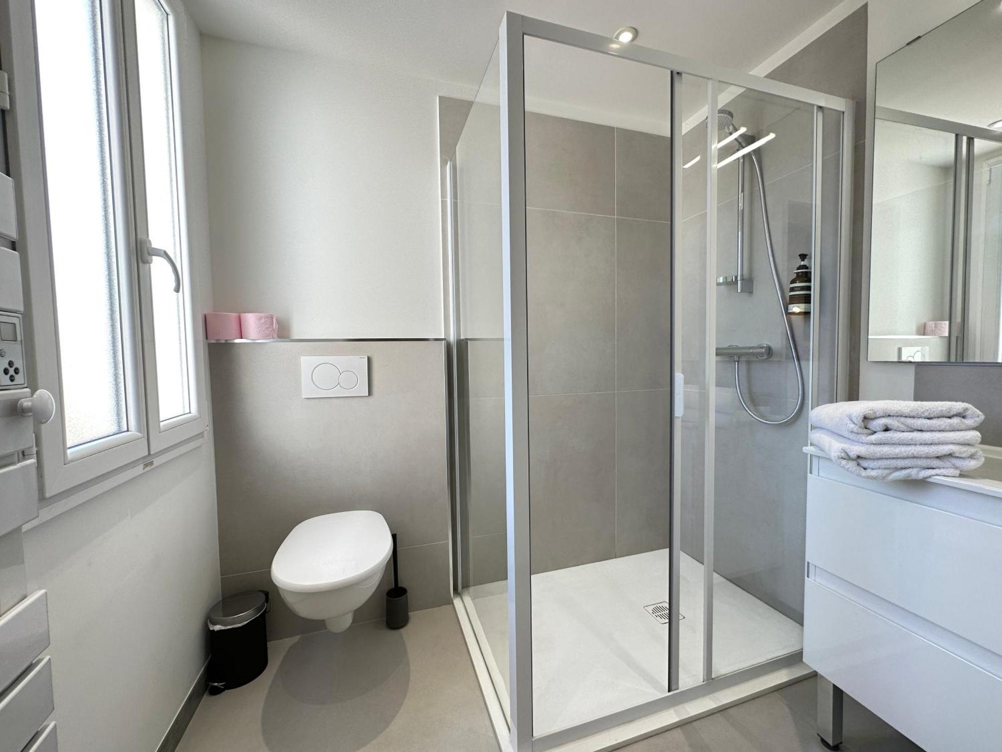 Maison de Ville de 6 Chambres tout confort Inclus à Cannes Extérieur photo