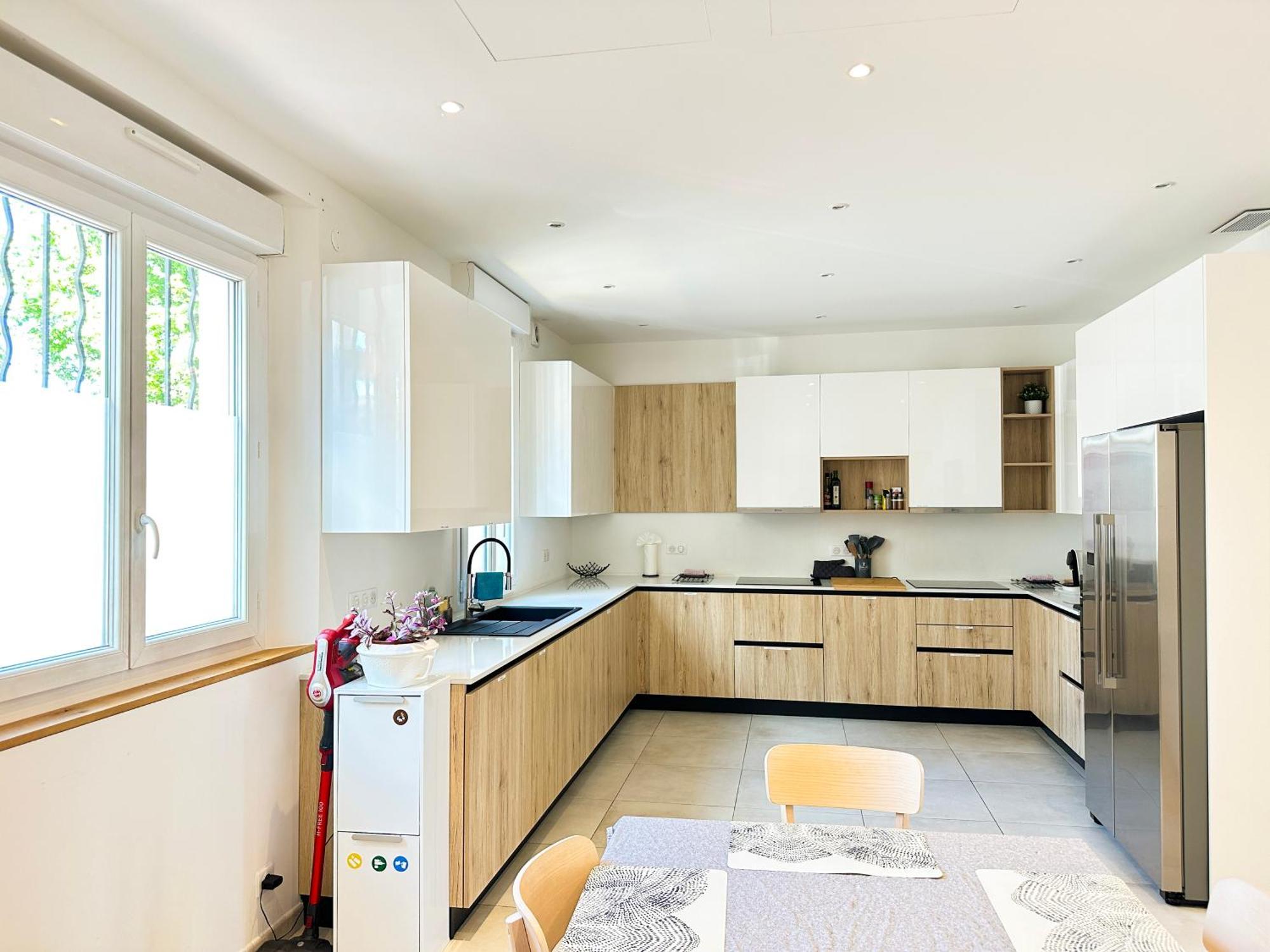 Maison de Ville de 6 Chambres tout confort Inclus à Cannes Extérieur photo