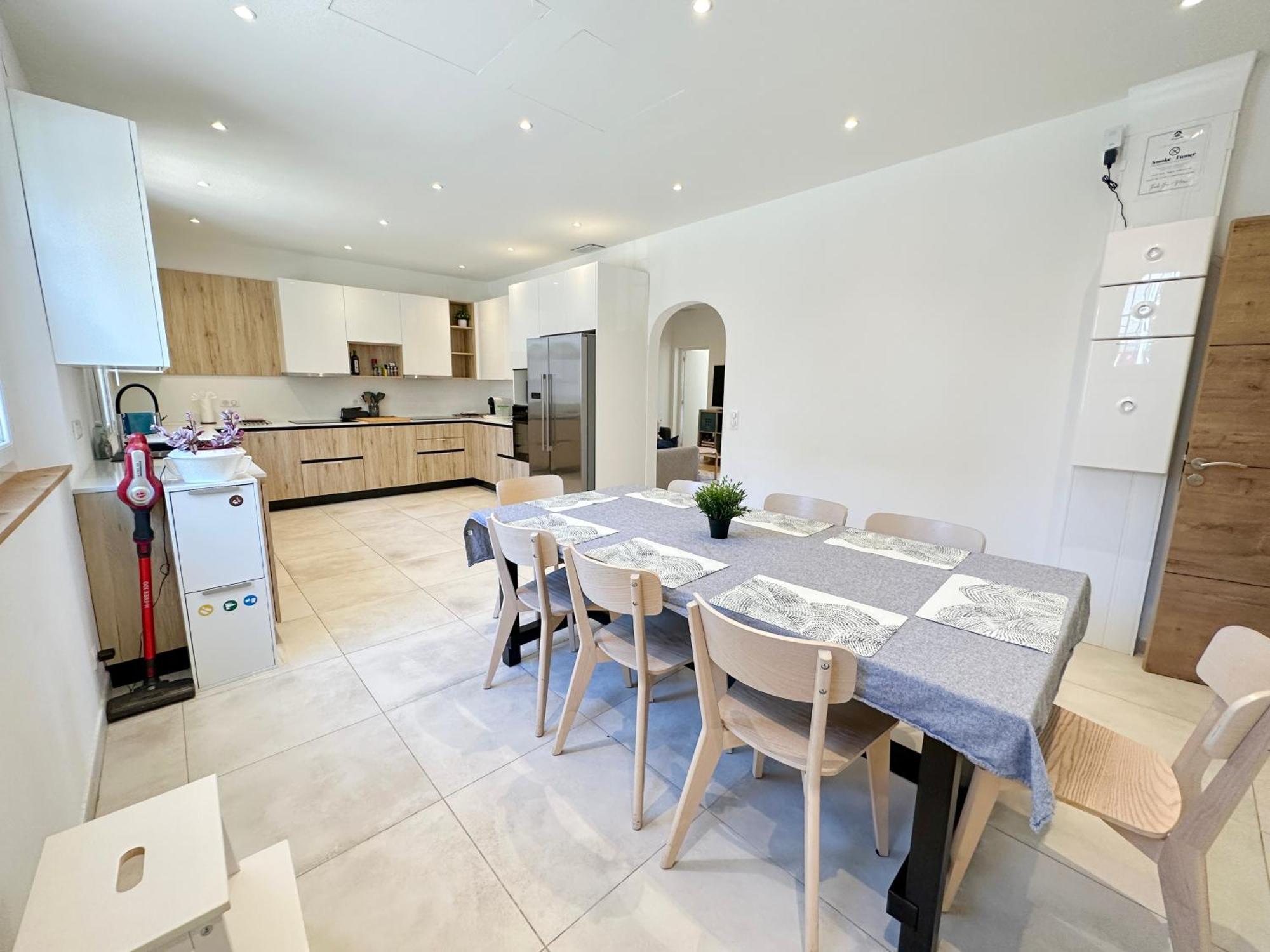 Maison de Ville de 6 Chambres tout confort Inclus à Cannes Extérieur photo